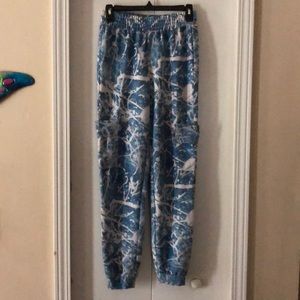 “Body by us” pants